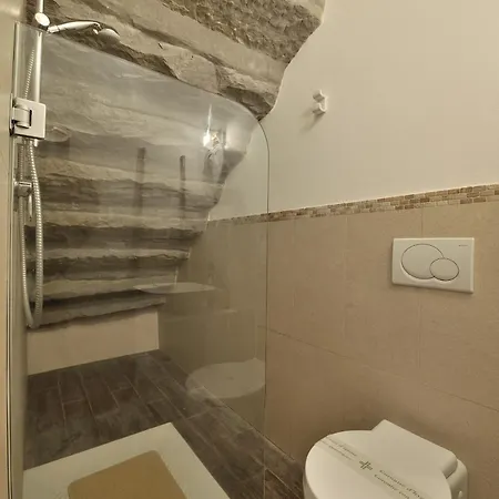 Un Petit Paradis