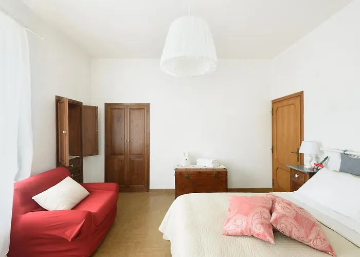 Un Petit Paradis Farm stay Castiglione Della Valle